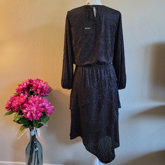 DKNY NEW Women's Black Velvet Flocked Leopard-prin - Picture 7 of 8